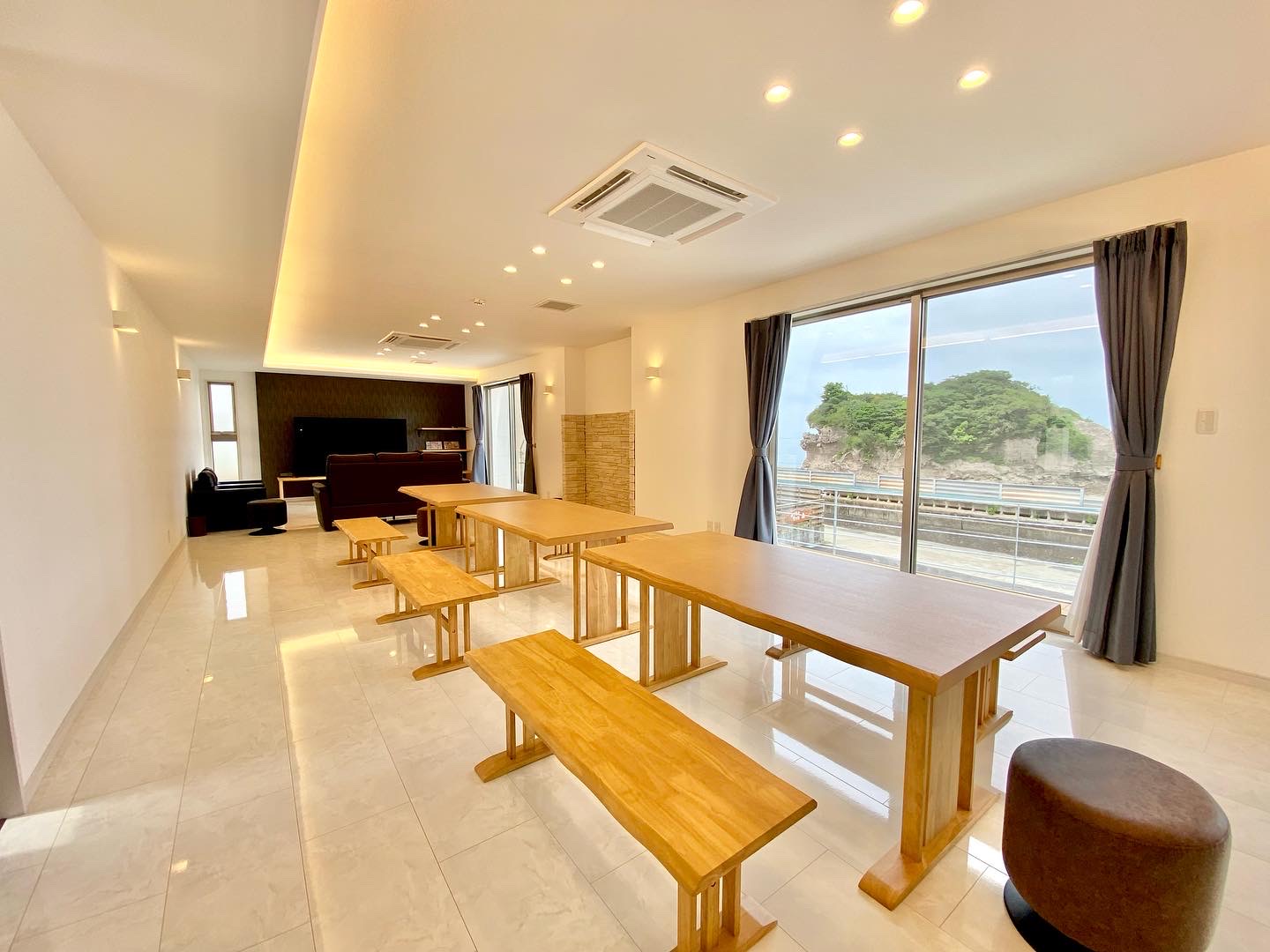 9月中旬open 1棟丸ごと貸切 西方海岸貸別荘 海も人形岩も眺められる絶景ロケーション 薩摩川内市 Fmさつませんだい 87 1mhz